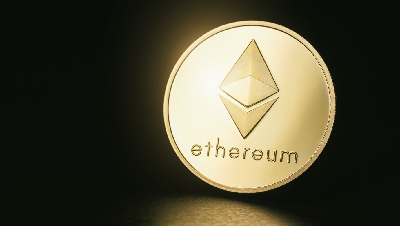 More pain for Ethereum?  Analyst predicts 'collapse' to $2,700 amid regulatory pressure