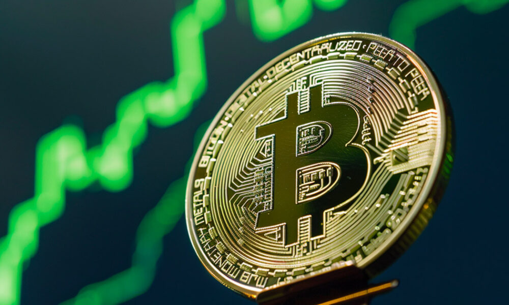 Arthur Hayes predicts Bitcoin is poised for a steady rise in value