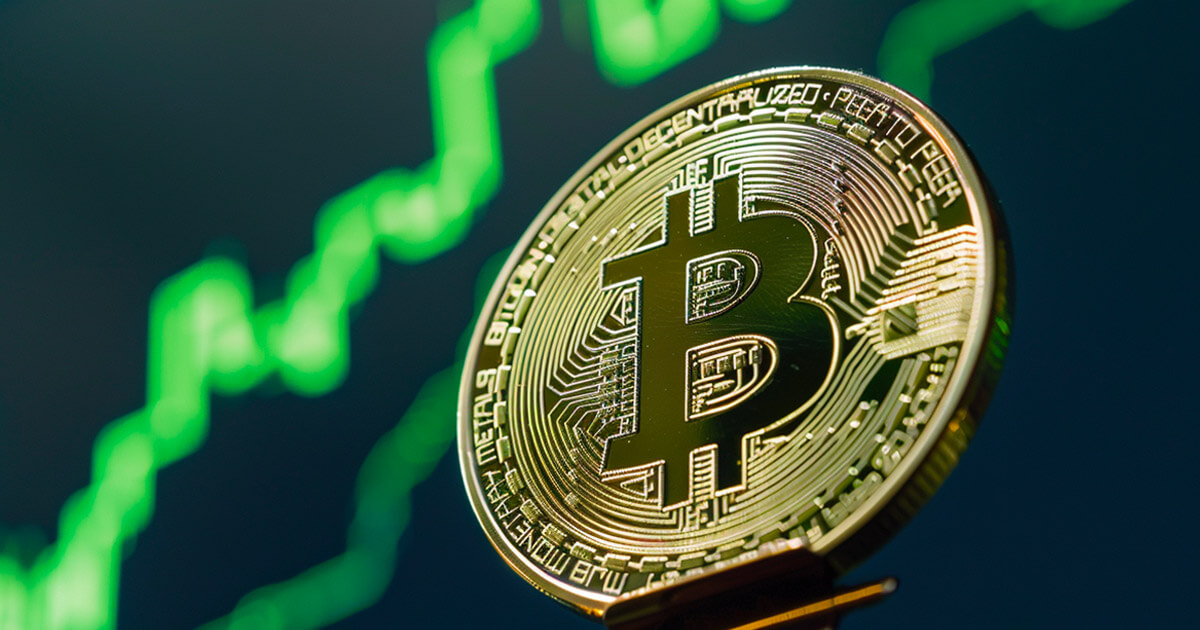 Arthur Hayes predicts Bitcoin is poised for a steady rise in value