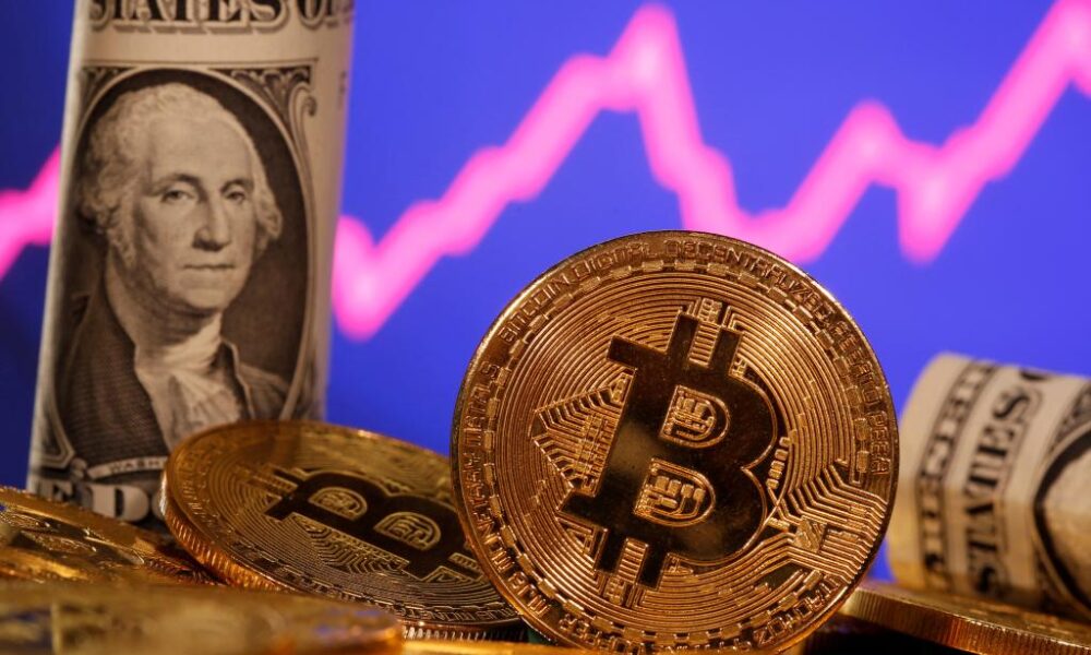 $160M Bitcoin War Chest Could Ruin Democrats in November