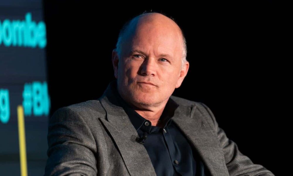 Mike Novogratz Projects Bitcoin Price of $100,000, Advices on Regulatory Clarity